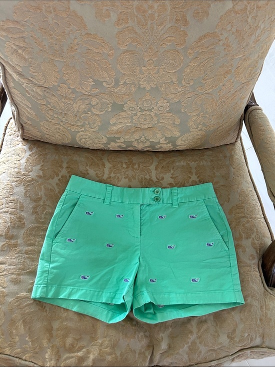 Vineyard Vines Pants - Vineyard Vines Cotton Embroidered Whale Women’s Shorts - Green